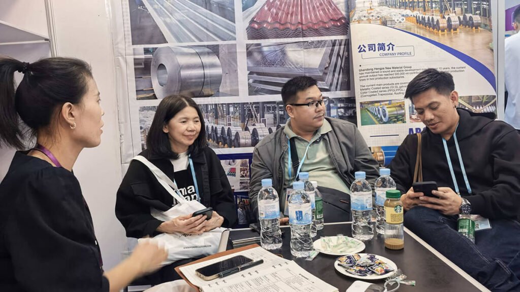 Hengze Steel sales team meeting international customers at Canton Fair 2025